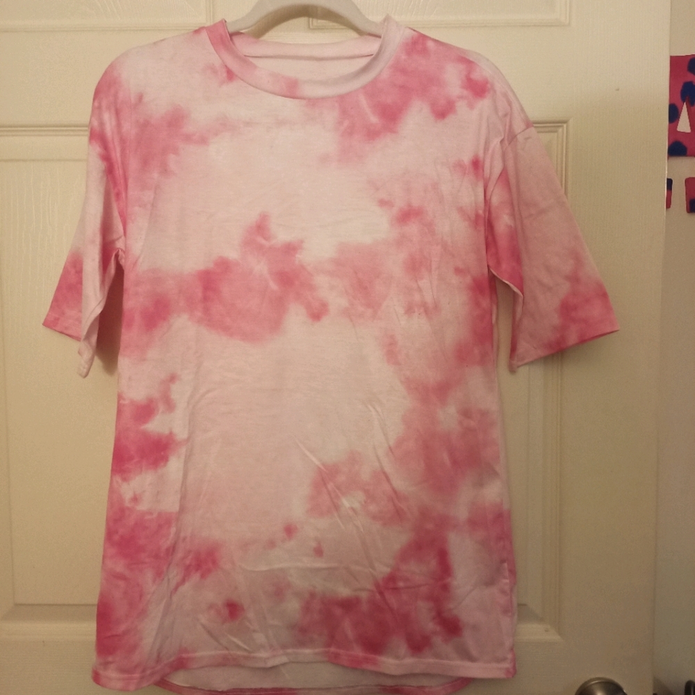 Pink and White tie-dye t-shirt